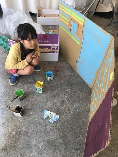 段ボール〜材料集め・作品の行方・エンドまで_d0076558_21163936.jpeg