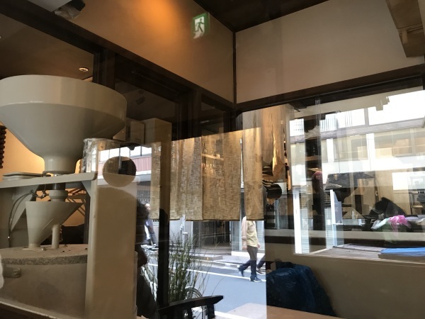 e0397389_15102741.jpeg