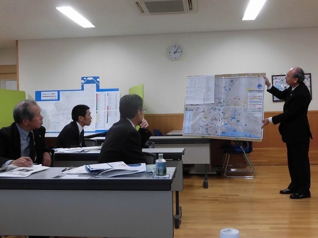 にかほ市議会（秋田県）の皆さんが、ユニバーサル就労推進の取組みを視察に来富_f0141310_08315906.jpg