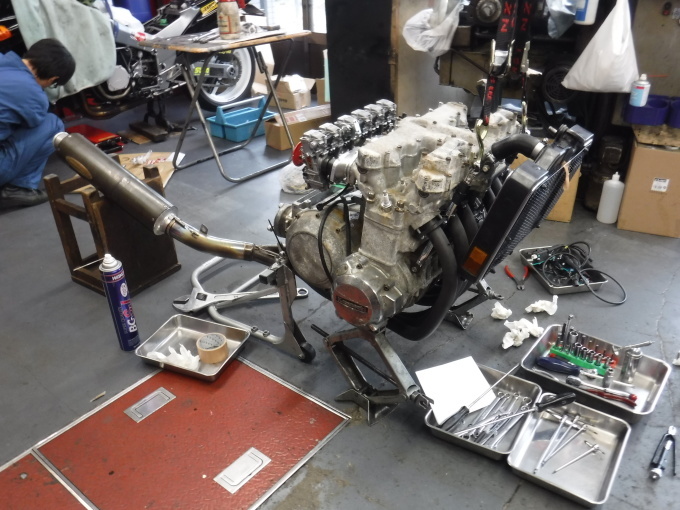 KAWASAKI KZ1300・・・エンジンでござります♪その2 _a0163159_23184160.jpg