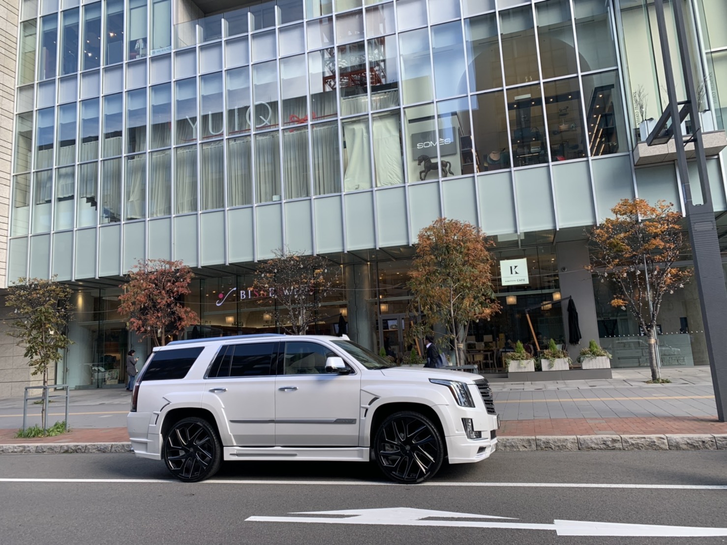 11/2(土)TOMMYモータースブログ♡ランクル ハマー エスカレード ベンツ☆_b0127002_19552515.jpg