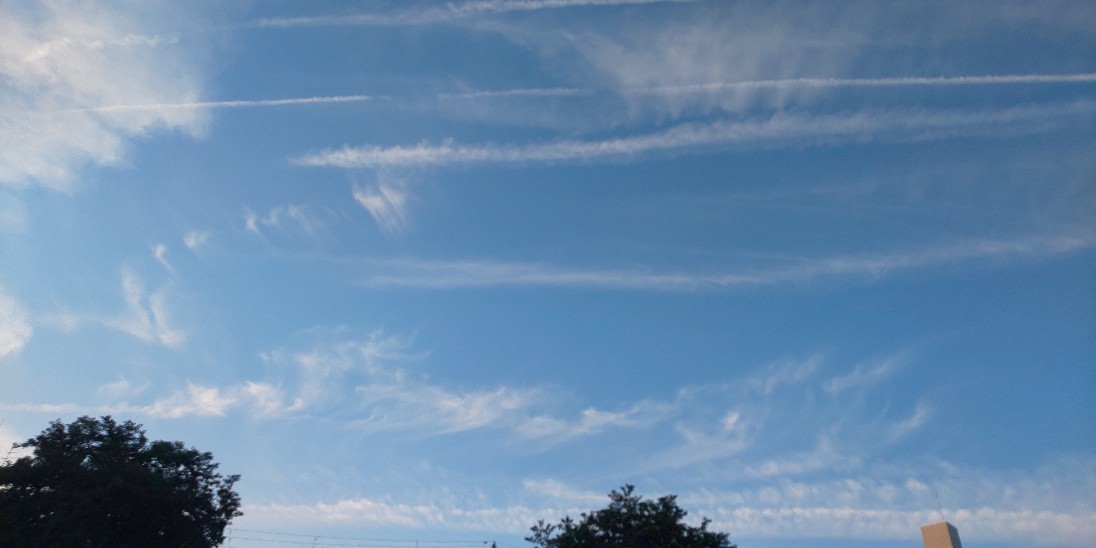 和む空_a0098418_23590633.jpg