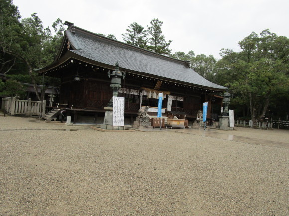 今も謎のまま淡路の伊弉諾神宮の祭祀線_a0237545_21563827.jpg