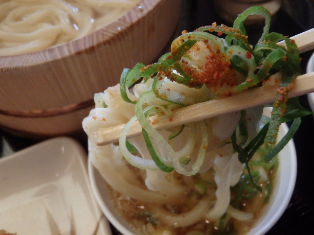 丸亀製麺 御影塚町店_c0118393_08244731.jpg