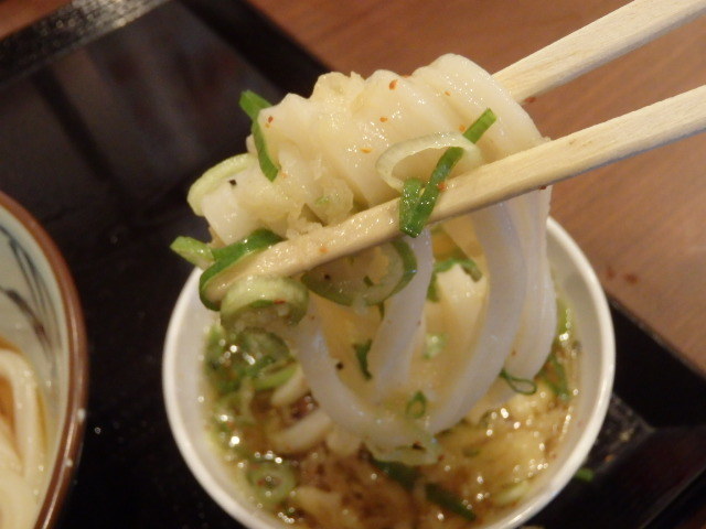 丸亀製麺 西宮前浜店_c0118393_11455373.jpg