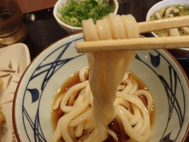 丸亀製麺 西宮前浜店_c0118393_11462851.jpg