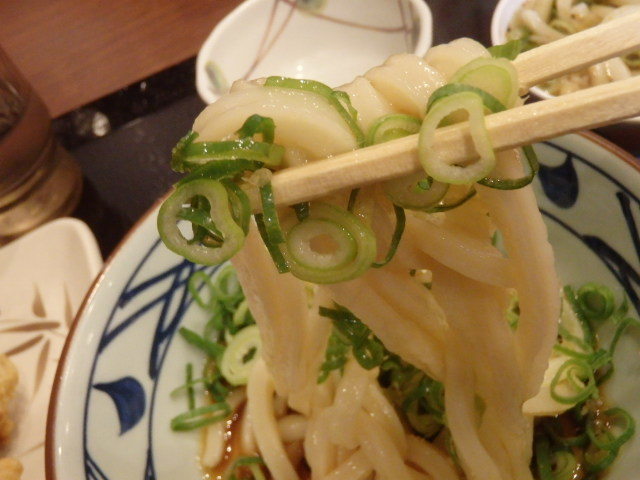 丸亀製麺 西宮前浜店_c0118393_11465312.jpg
