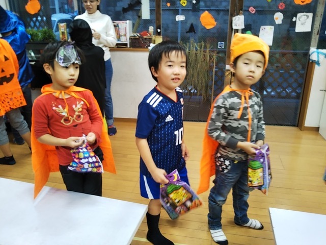 f0225094_08581416.jpeg