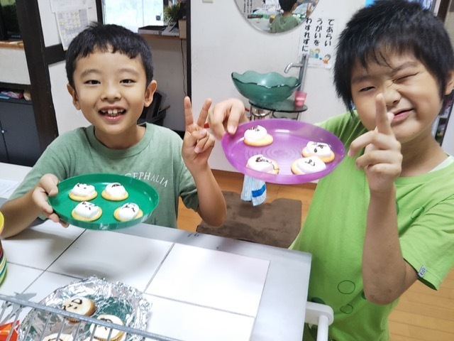 f0225094_09074355.jpeg