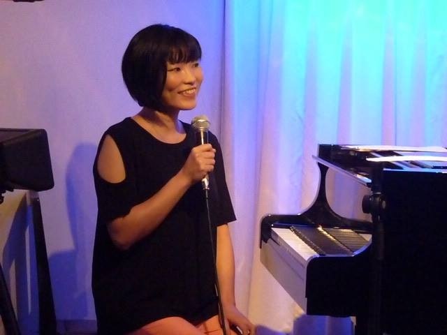 広島　Jazzlive Cominジャズライブカミン  本日11月3日のライブは17時30分スタートです。_b0115606_10471122.jpeg