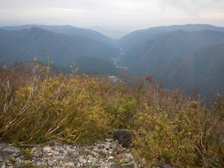 国見岳…尾西谷右俣と左岸尾根_c0359615_23065543.jpg