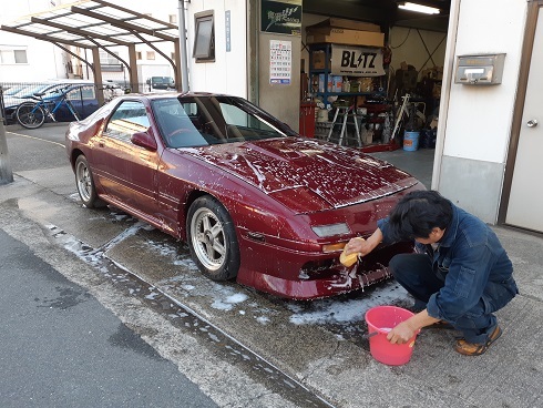 偶然にも ワイン系が 3台!_b0138552_19463927.jpg