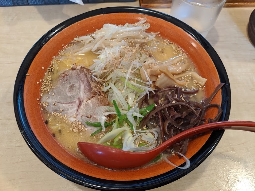 じらいやさんで味噌らーめん匠 らーめん時来也 千歳市稲穂1 19年163杯目 eihoのブログ2 じらいやさんで味噌らーめん匠 らーめん時来也 千歳市稲穂1 19年163杯目 eihoのブログ2