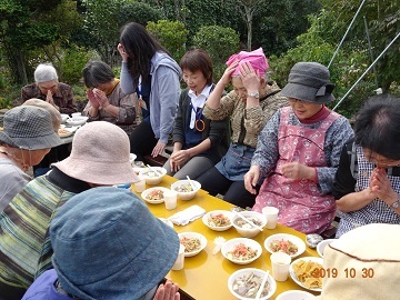 d0261484_10241021.jpg