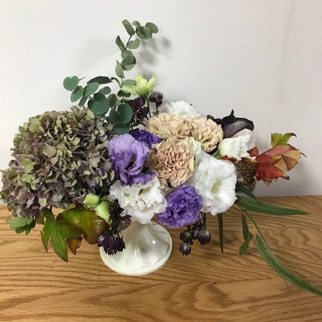 贅沢なフラワーアレンジメント_f0204295_12065636.jpg