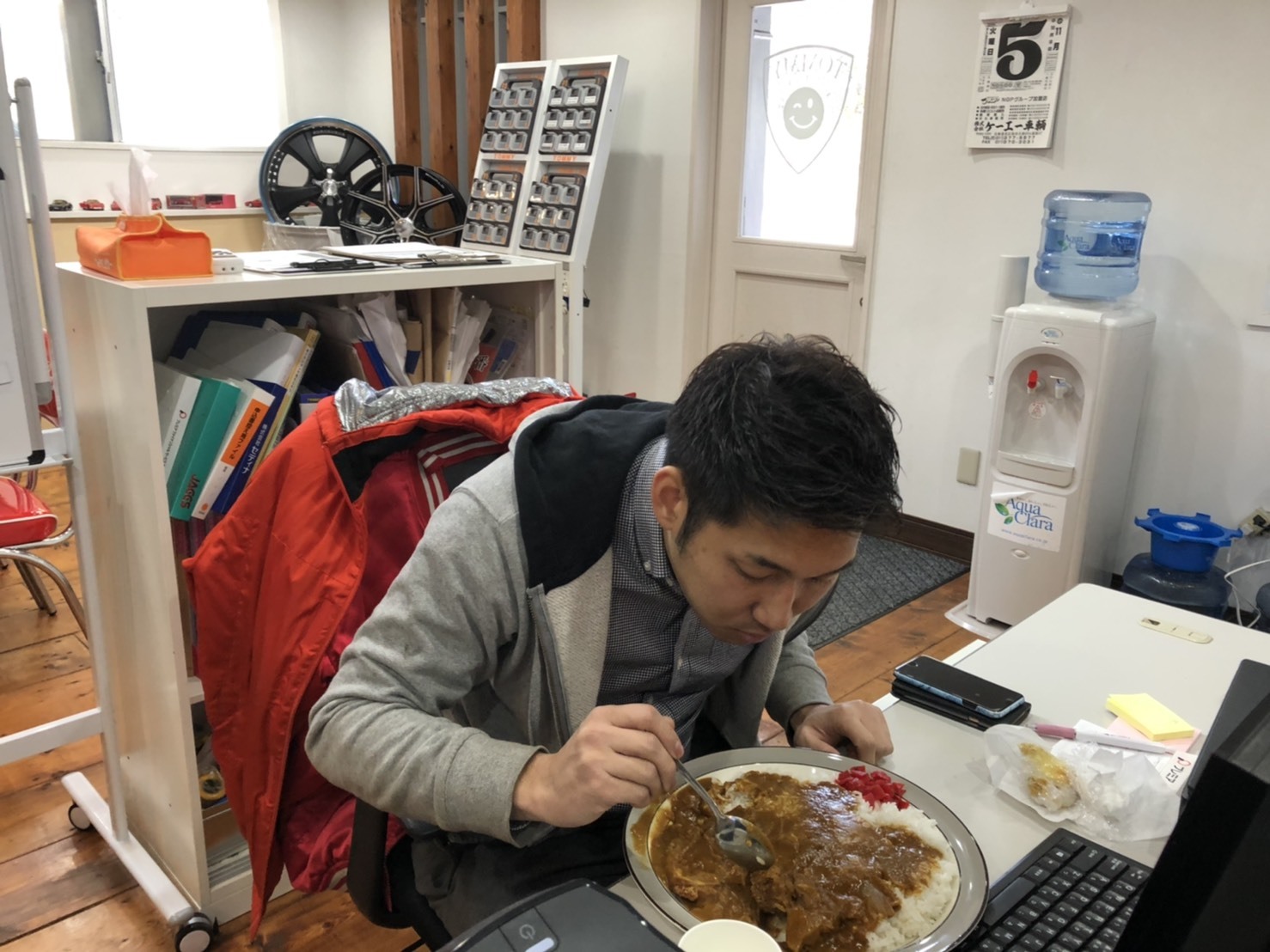 11月5日(火)TOMMYBASEブログ☆D社様GS350Fスポーツご成約✨レクサス☆クラウン☆フーガ☆スカイライン☆レガシィ☆BRZ☆限定車☆希少車☆自社ローン_b0127002_19431345.jpg