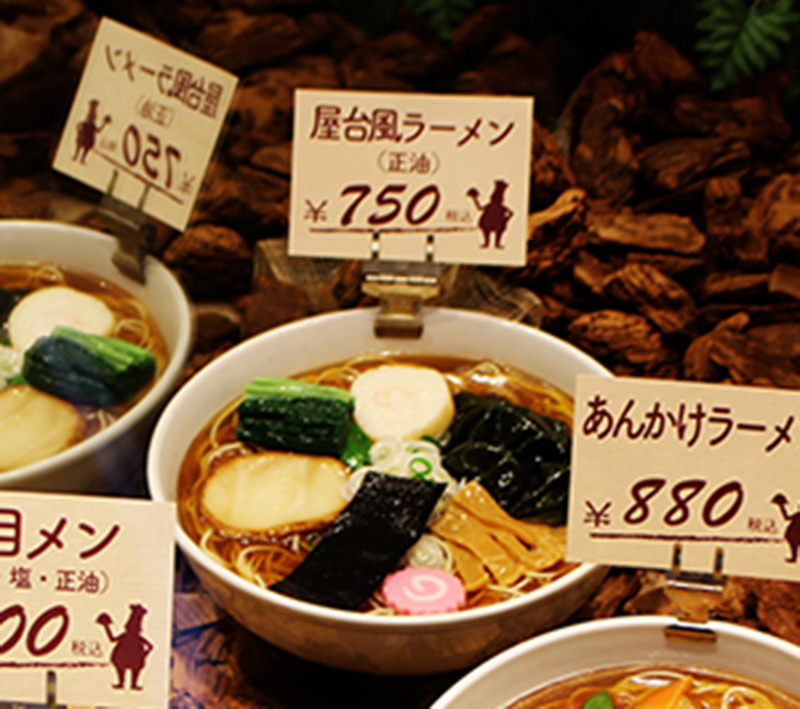 屋台風ラーメン　ライラック　東札幌イオン2階。_a0139912_21143123.jpg