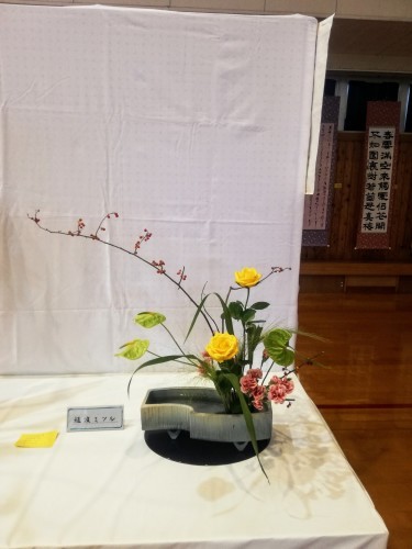 文化祭の生け込みと岡山県展示会への積み込み作業_d0195183_01543714.jpg