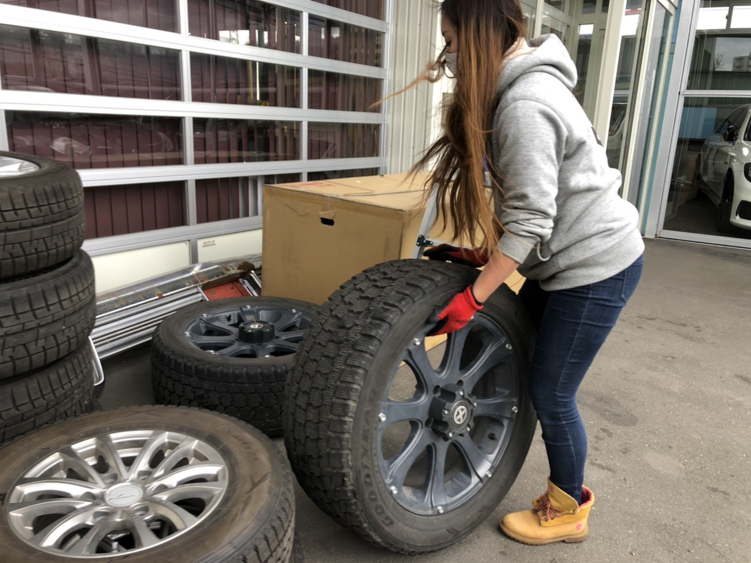11月6日(水)新車☆レジアスエース DXワイドスパーロングボディ ハイルーフ 4WD ディーゼル入庫しました_b0127002_19064369.jpg