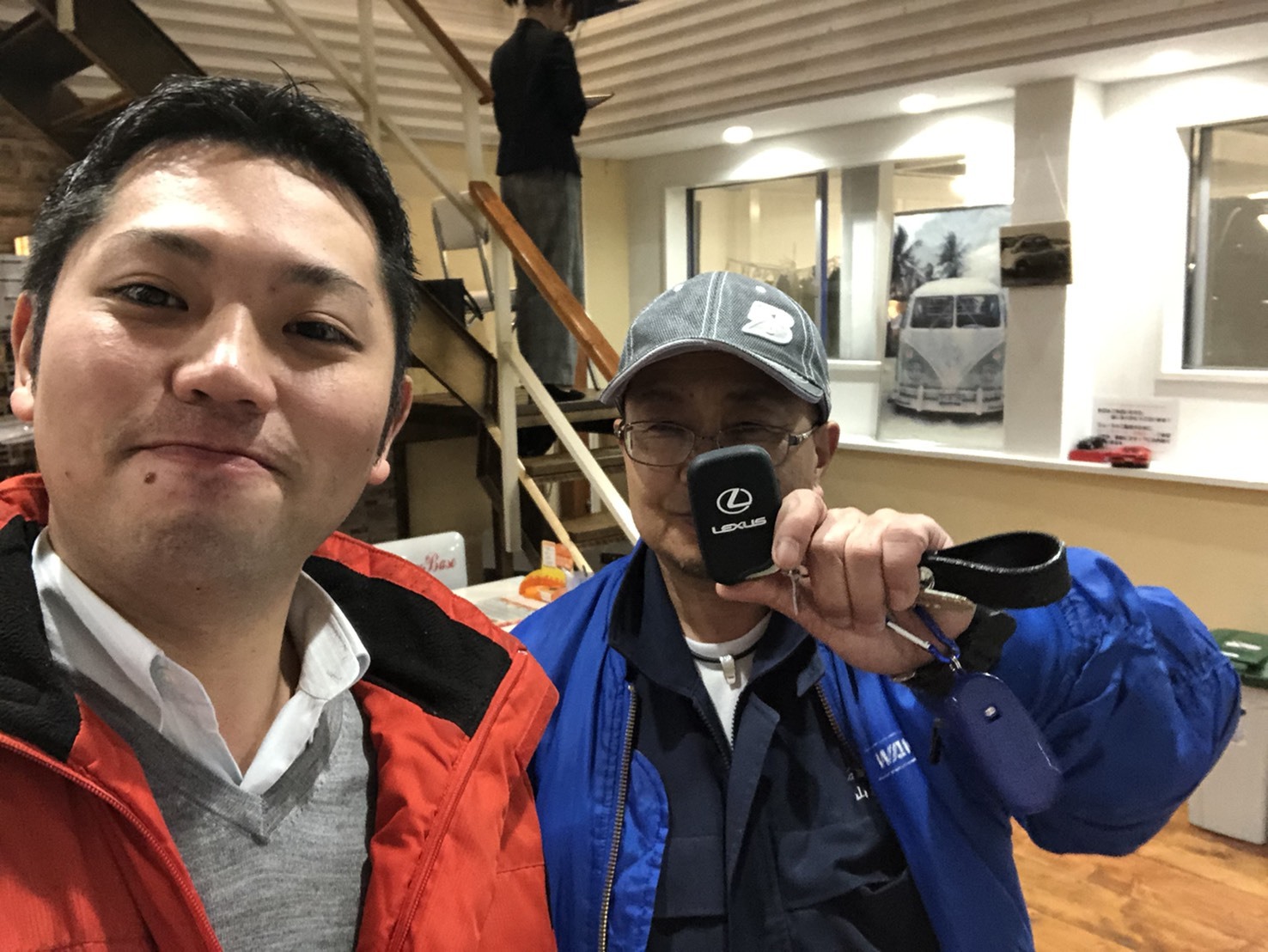 11月6日(水)TOMMYBASEブログ☆レクサス専門☆カスタム専門☆セダン専門☆LS☆クラウン☆フーガ☆レガシィ☆BRZ☆自社ローン☆ローンサポート☆_b0127002_20213030.jpg