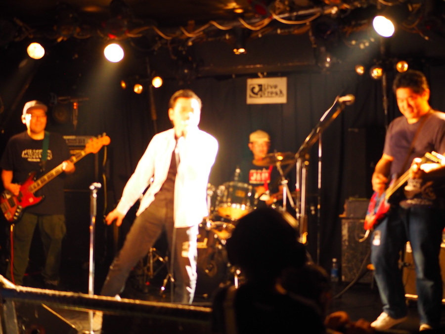 Synergypower Vol 零話 新宿 Live Freak 二輪と幕営のある生活