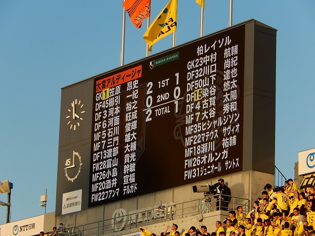 b0000829_929567.jpg