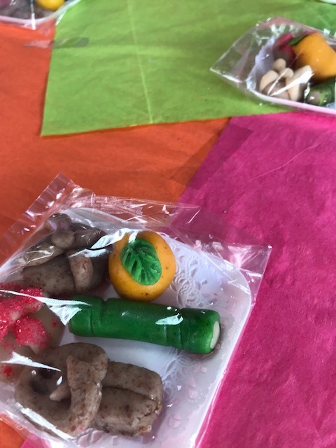 d0269832_08054241.jpeg