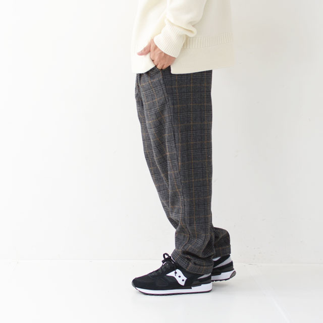 GRAMICCI [グラミチ] WOOL BLEND TUCK TAPERED PANTS [GMP