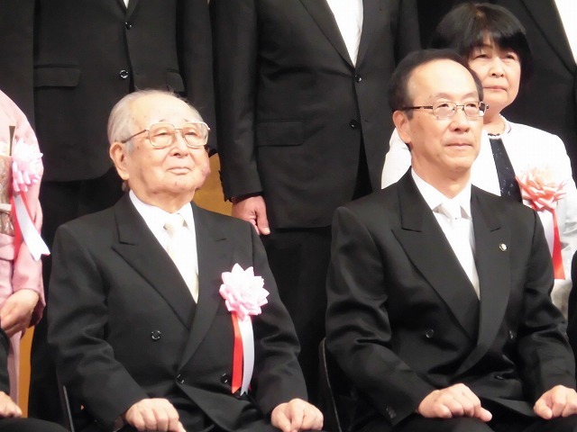 令和元年度富士市長表彰　　50年近くにわたり富士市の公害・環境行政に貢献されてこられた猿田先生（神奈川大学名誉教授）_f0141310_07524567.jpg