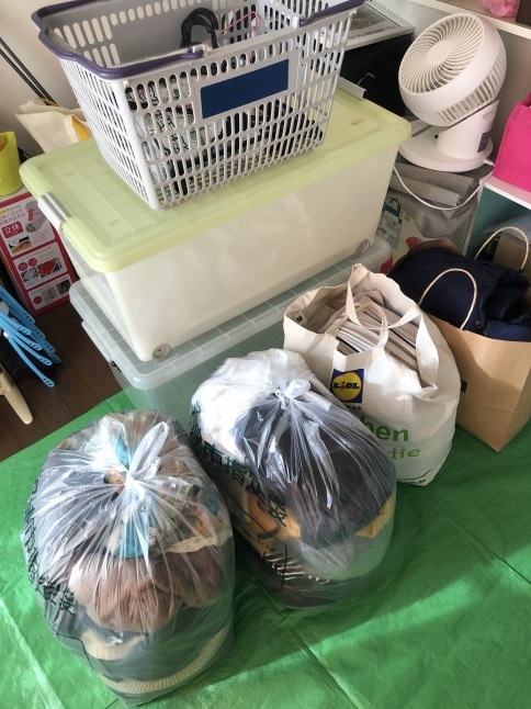 最初の衣類を片づけただけで暮らしに変化が【Mさん宅】こんまり流お片づけモニターレッスン２_f0354014_15135735.jpg
