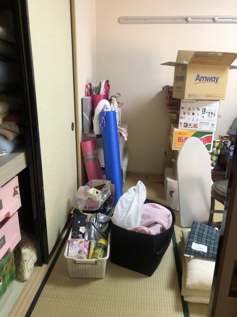 最初の衣類を片づけただけで暮らしに変化が【Mさん宅】こんまり流お片づけモニターレッスン２_f0354014_16121976.jpg