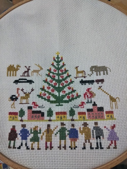 刺繍進み具合_f0316507_15311192.jpg