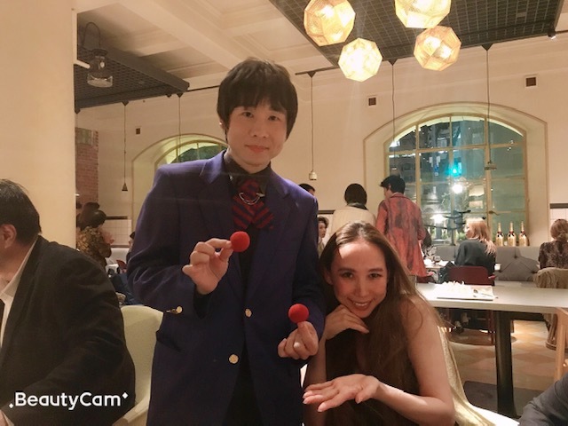 ロータリーのクリスマス忘年会へ参加する。_a0050302_00400747.jpg