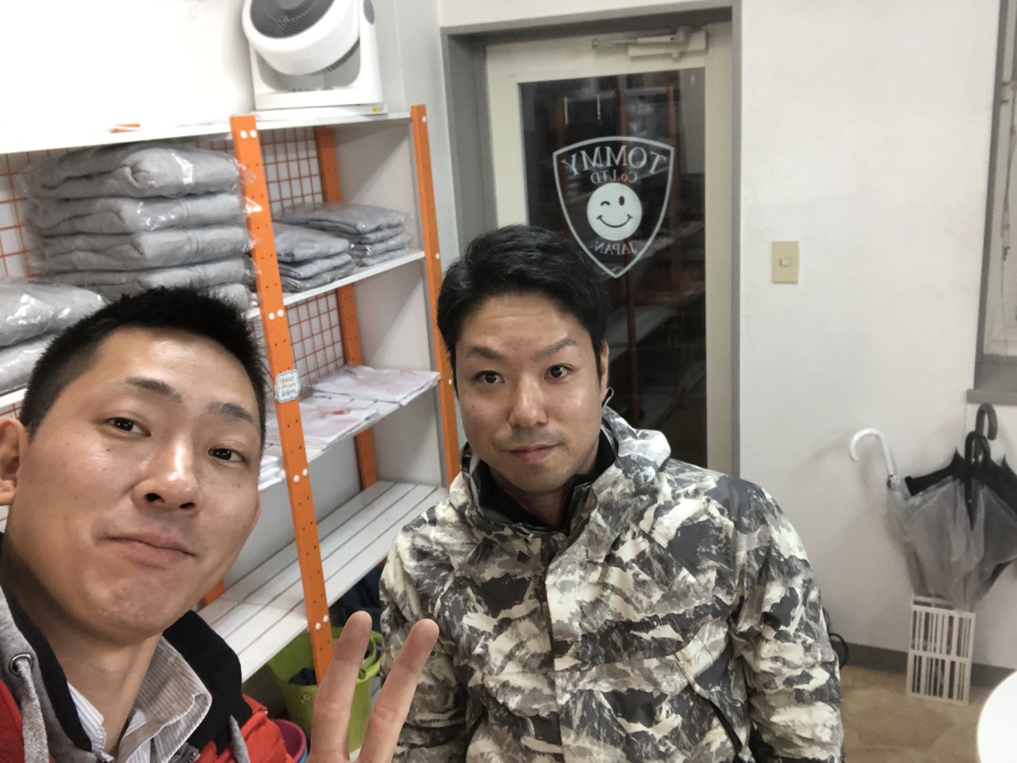 11月9日(土)☆TOMMYアウトレット☆あゆブログ٩( ๑╹ ꇴ╹)۶ ウィッシュH様ご成約♪タイヤ交換殺到中!_b0127002_18304206.jpg