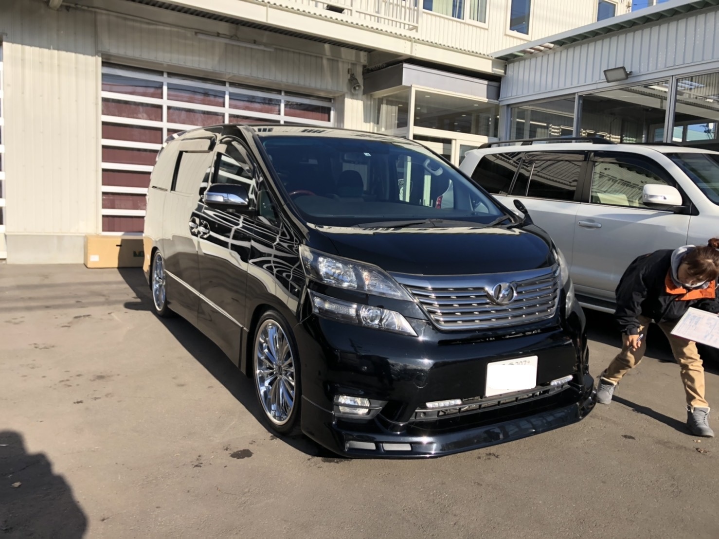 11月9日(土)ランクル200S様納車✨ エスカレード ハマー ヴェルファイア ♡TOMMY♡_b0127002_20041426.jpg