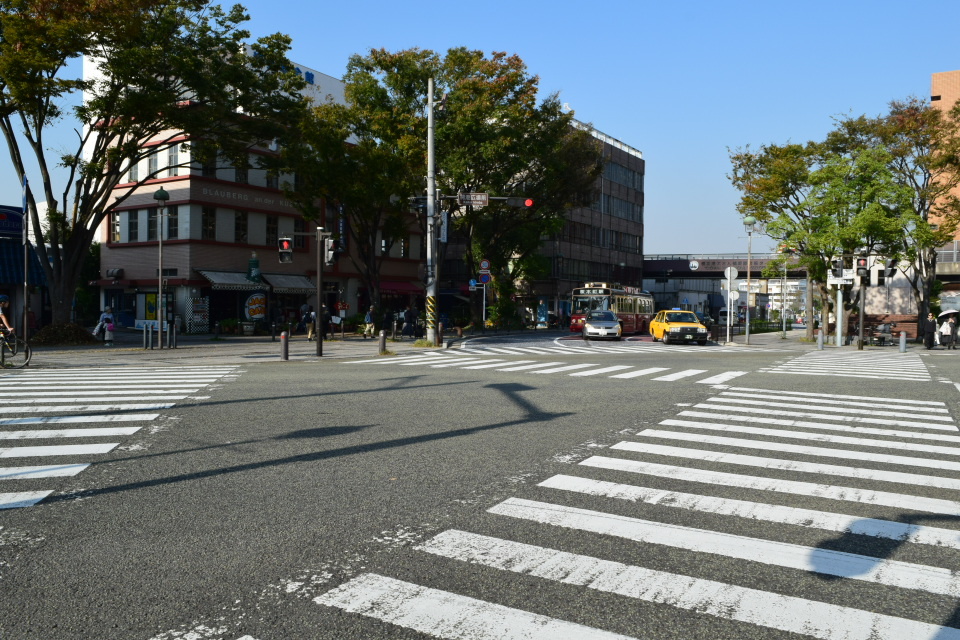 横浜市中区海岸通のジャパンエキスプレスビル(昭和モダン建築再訪)_f0142606_04425410.jpg