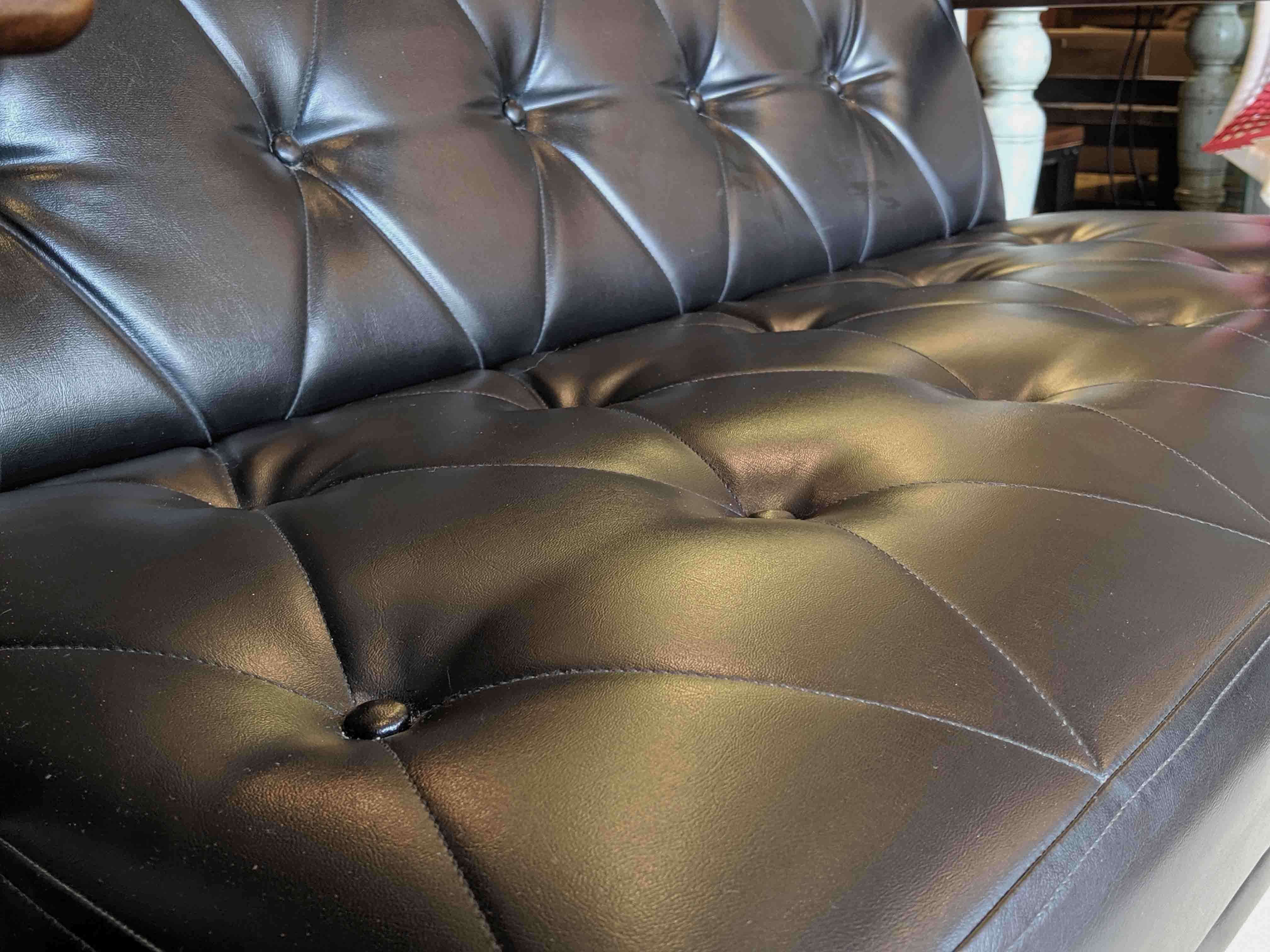 2024年のクリスマスの特別な衣装 TOYO FURNITURE】レトロスタイル・ウッドアーム2Pソファ が 1人掛けソファ