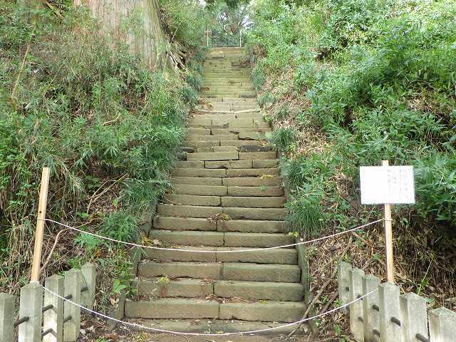 水戸神社の参道階段が通行止 みとぶら