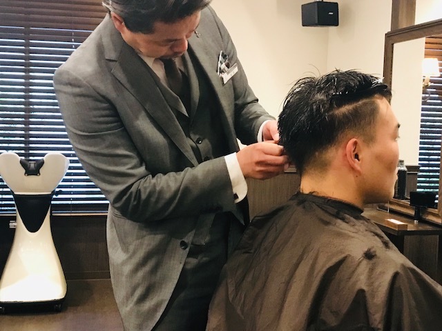 さて外見変えよう【みゆきモテ男塾】_a0050302_13015542.jpg