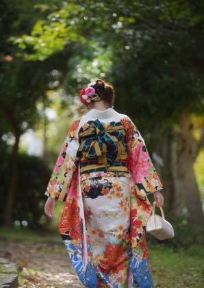 遅めの午後から鳥取市内の仁風閣での婚礼前撮り......._b0194185_18474446.jpg