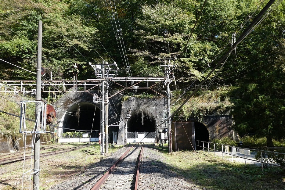 碓氷峠アプトの道を歩く その４ 熊ノ平駅 そらいろのパレット