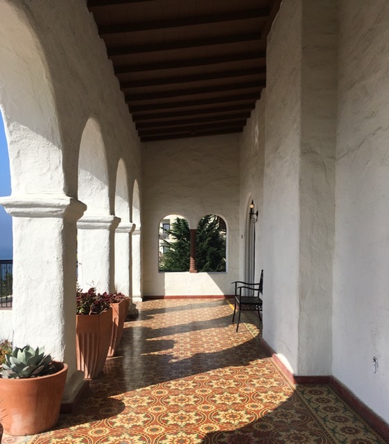 サンクレメンティのCasa Romantica を訪問_e0350971_08044175.jpg