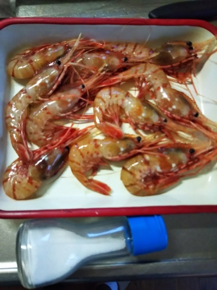 ワインとか柿の葉寿司、ぼたん海老_f0316507_18192664.jpg