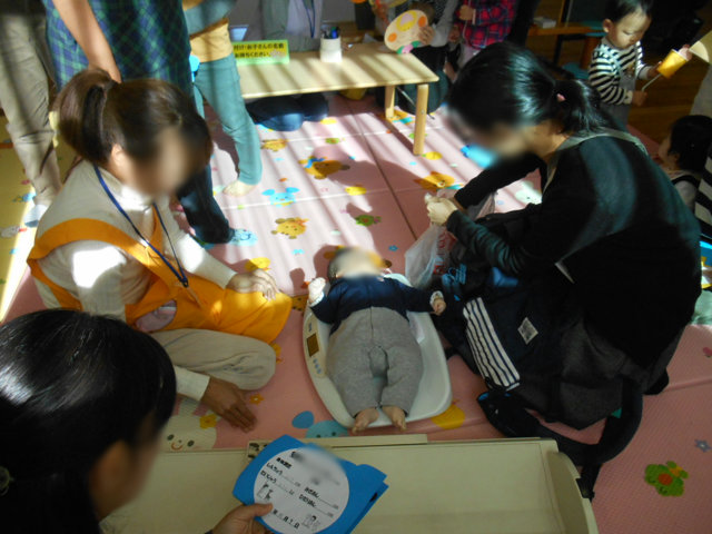 2019 子育て広場 in にし _e0148419_9565937.jpg