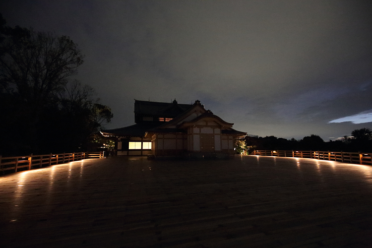 東山紅葉ライトアップ 青蓮院門跡 将軍塚青龍殿 後編 memory of kyotolife 東山紅葉ライトアップ 青蓮院門跡 将軍塚青龍殿 後編 memory of kyotolife