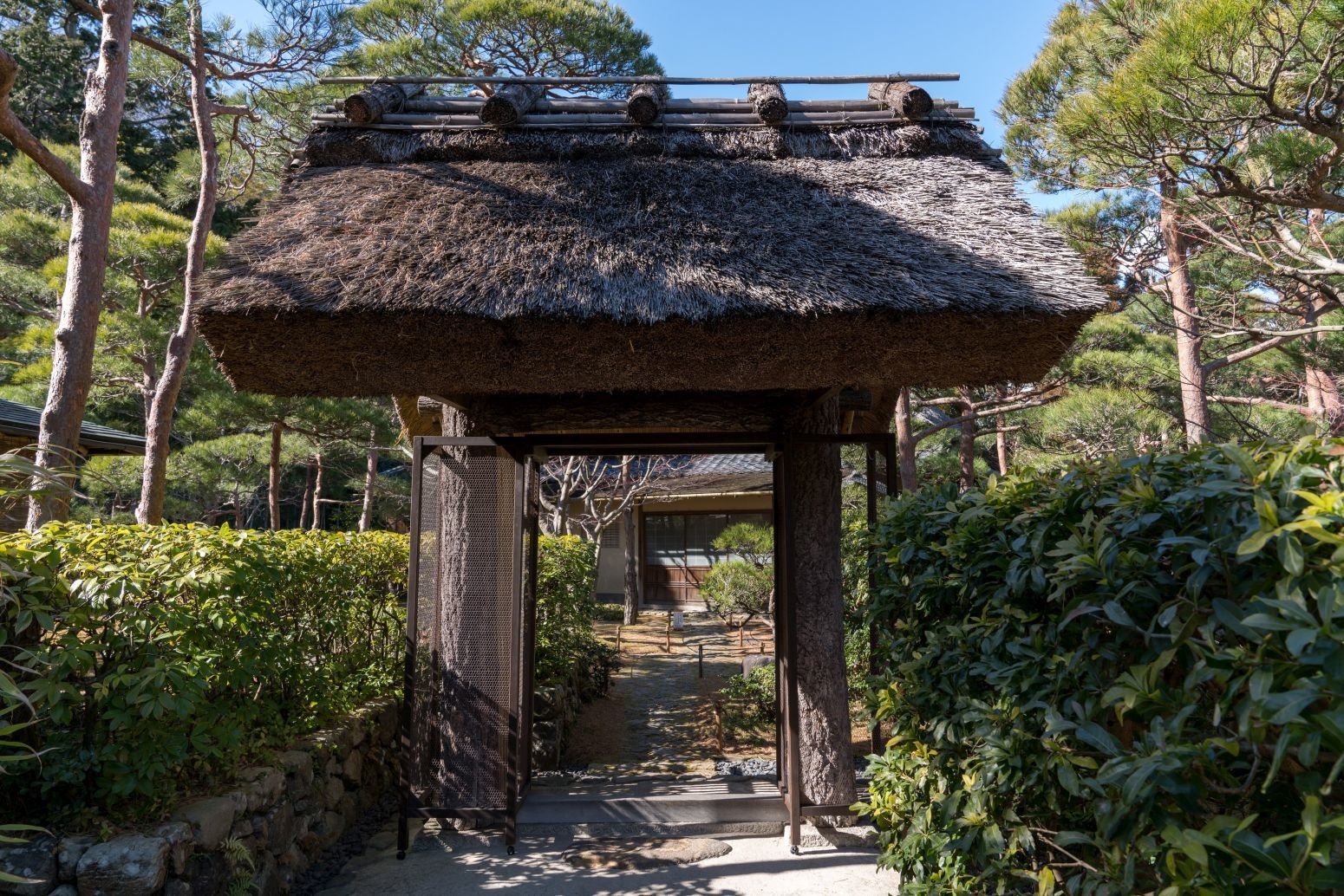 【重要文化財｜旧一条恵観山荘】　行き方、見学のしかた　（鎌倉市）_b0212342_21462443.jpg