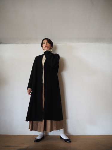 maison de soil V-collar coat_e0357389_12070767.jpg