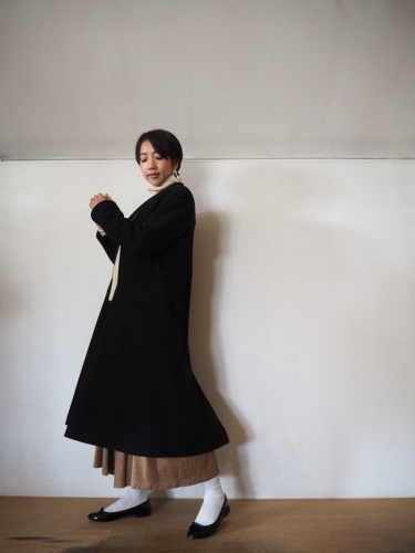 maison de soil V-collar coat_e0357389_12073848.jpg