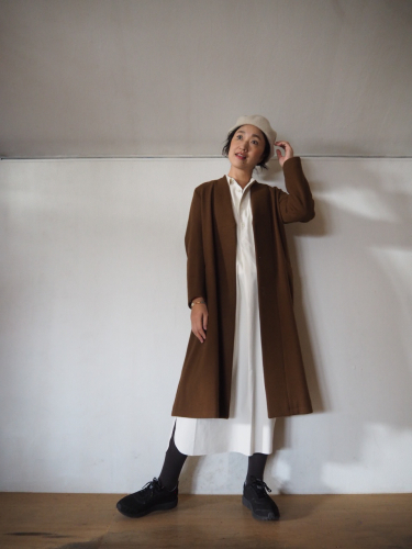 maison de soil V-collar coat_e0357389_12075156.jpg