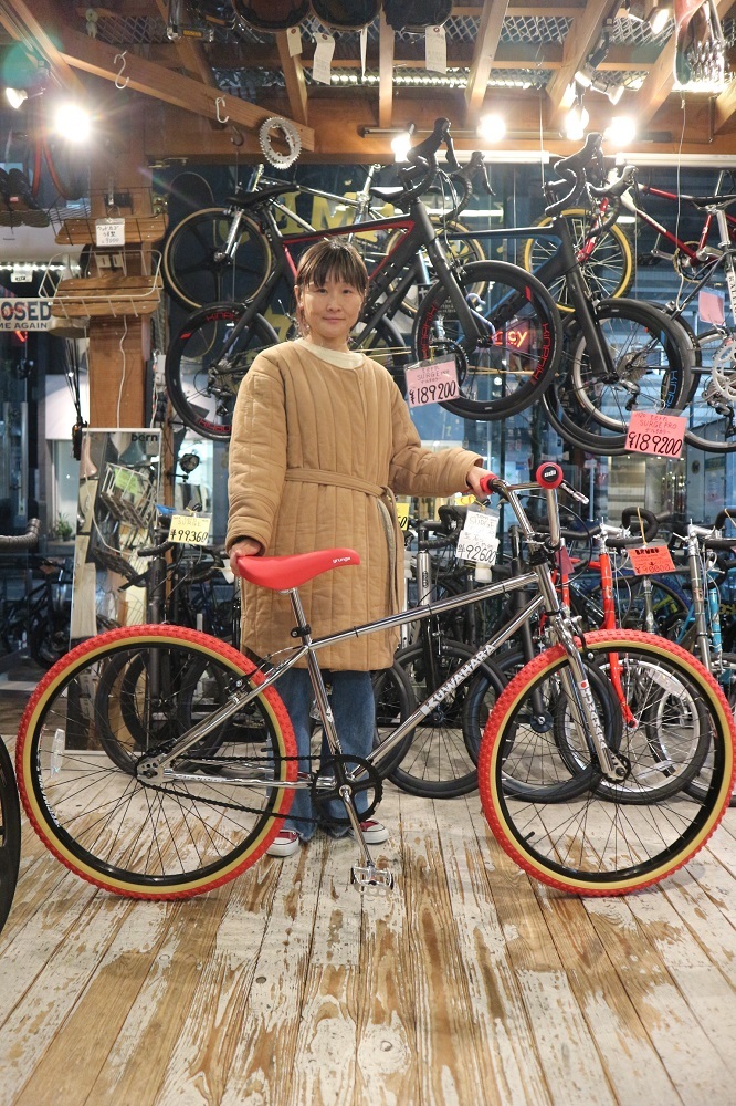 11月13日 渋谷 原宿 の自転車屋 FLAME bike前です_e0188759_16564644.jpg